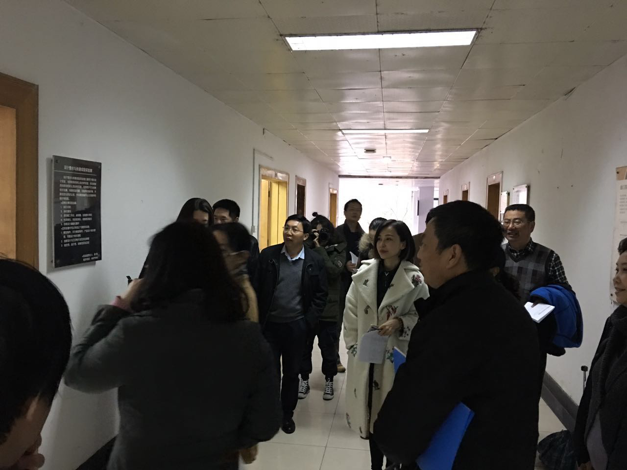 1481773508658343.png 1481773508658343.png