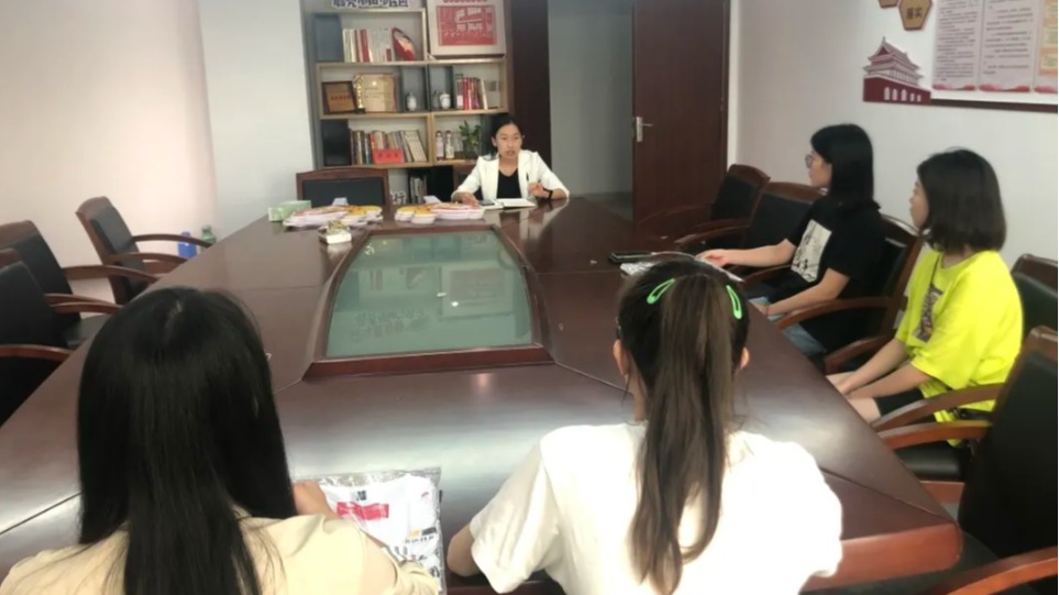 av电影
丨富春江镇暑期社会实践调研（上）